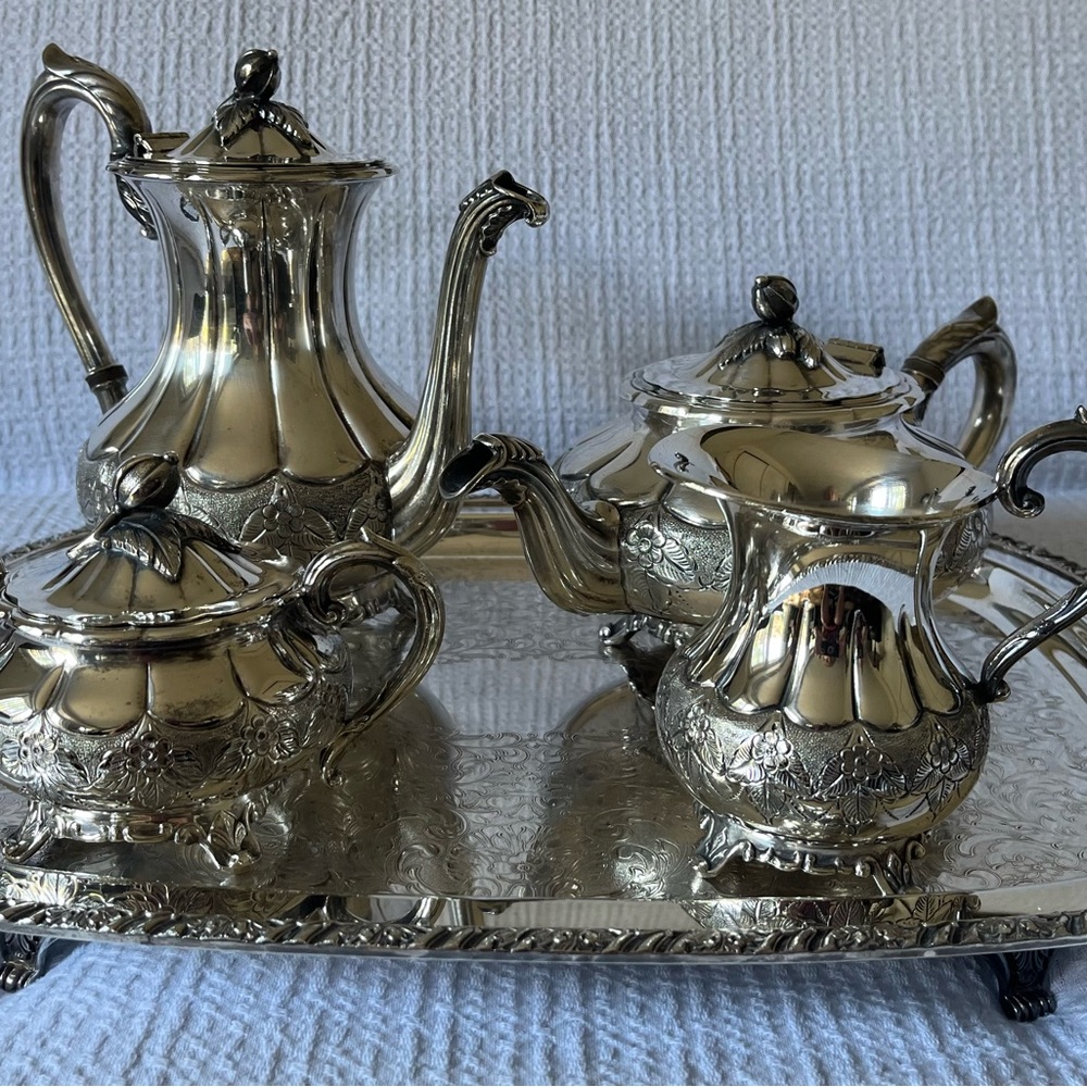 1881 Rogers Canada Silver Plated Coffee/Tea Set #8577 - 5 pieces